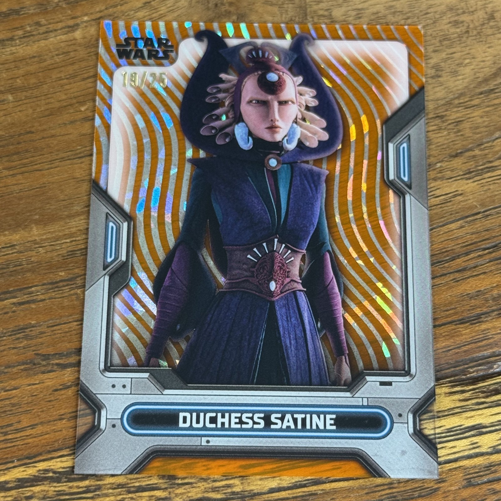 Duchess Satine 2023 Topps Star Wars High Tek ORANGE 19/25 Diffractor WAVE #27