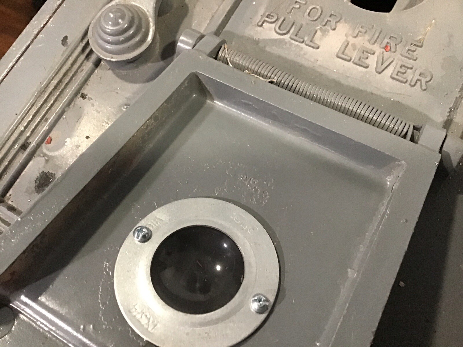 gamewell round glass pull door lense.
