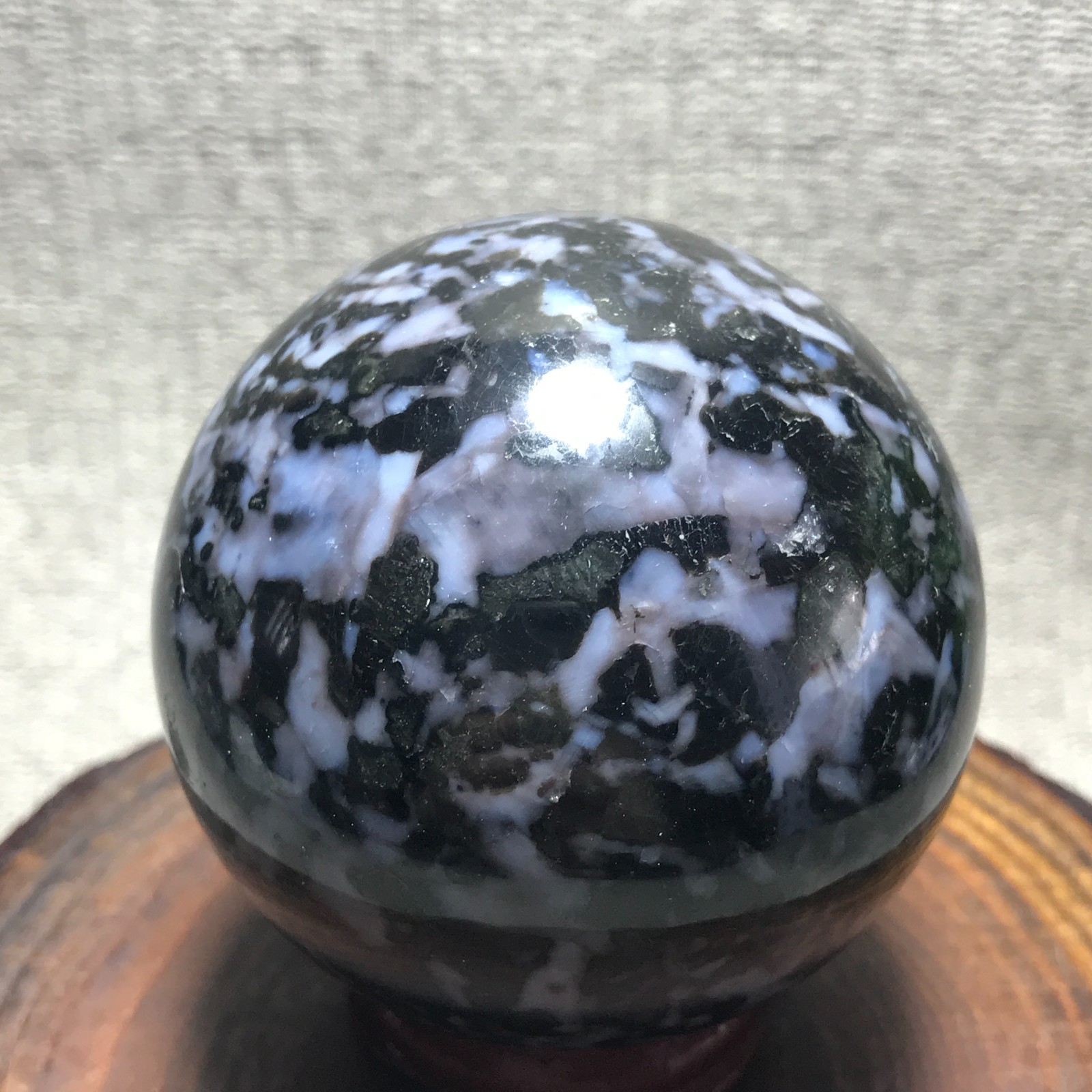 325g Natural Rare MERLINITE Mystic Ball Stone Magic Shaman Psilomelane Gabbro 02