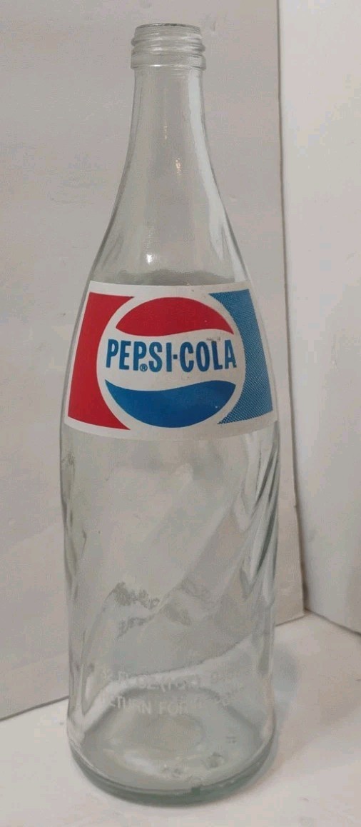 Vintage 1977 Pepsi 32oz Clear Glass Soda Bottle Advertising Money Back 1 Quart