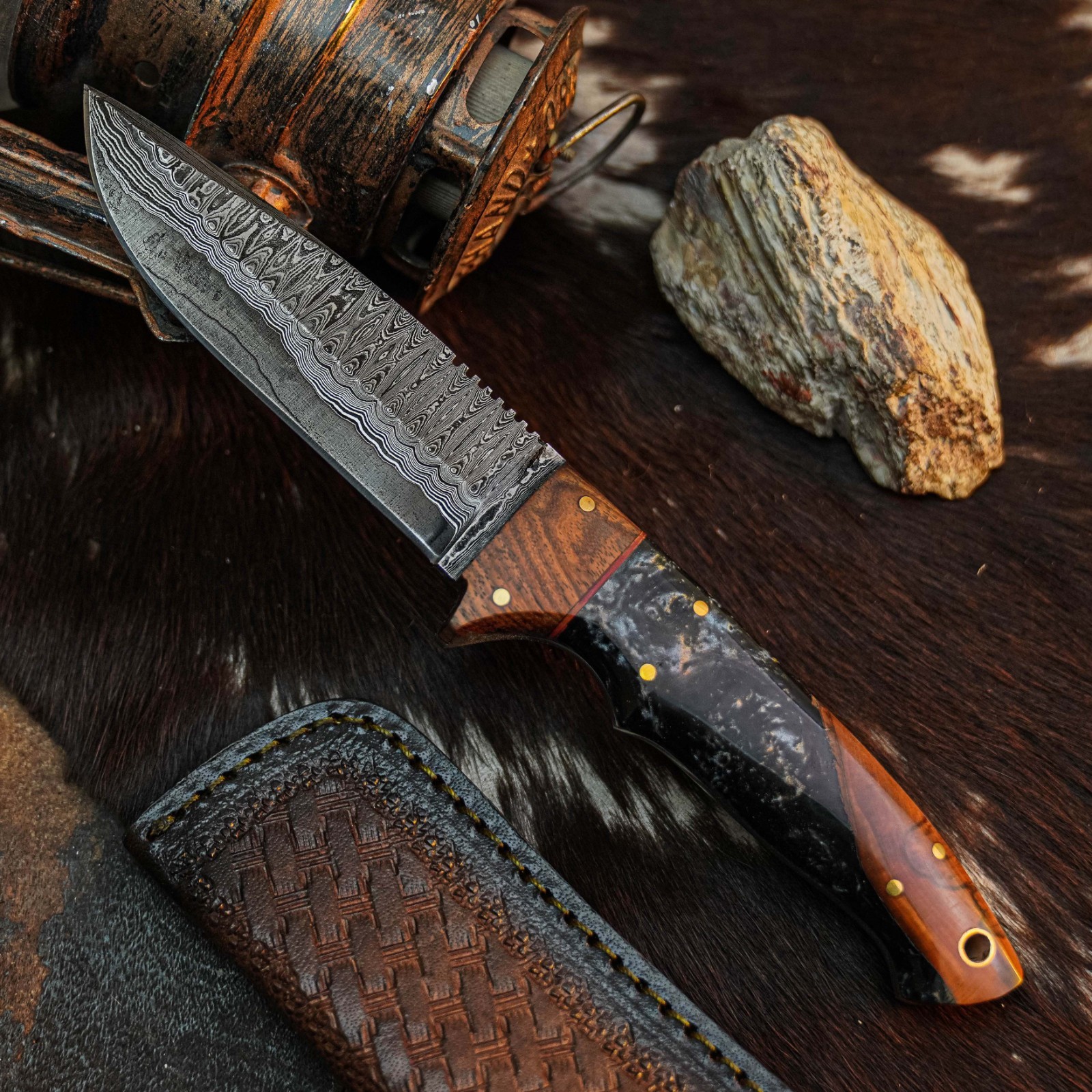 8.8 Clip Point Knife Damascus Steel Hunting EDC Full Tang Blade Hybrid Handle