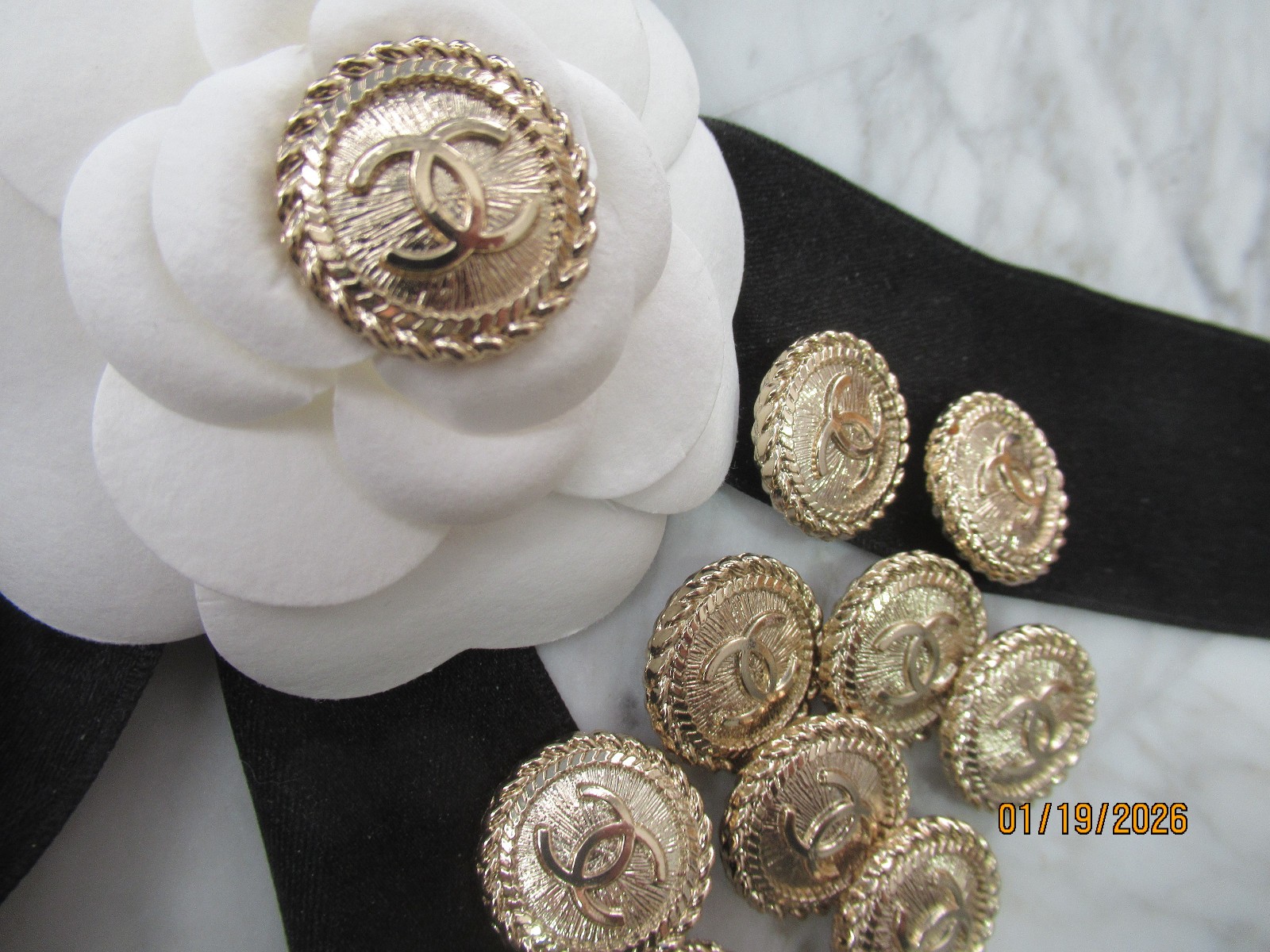 Lot Of TEN 16 Mm Designer Cc Button Gold Tone Chanel 10 BUTTONS
