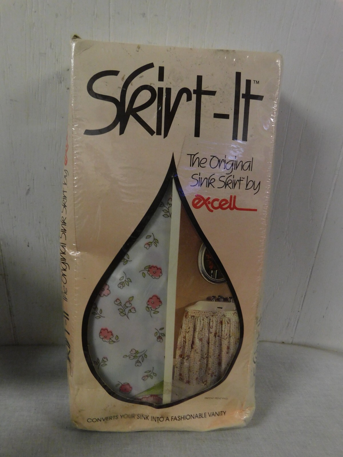 Skirt – It Easy Care Vinyl Sink Skirt Pink on White Floral NEW/ Old Stock