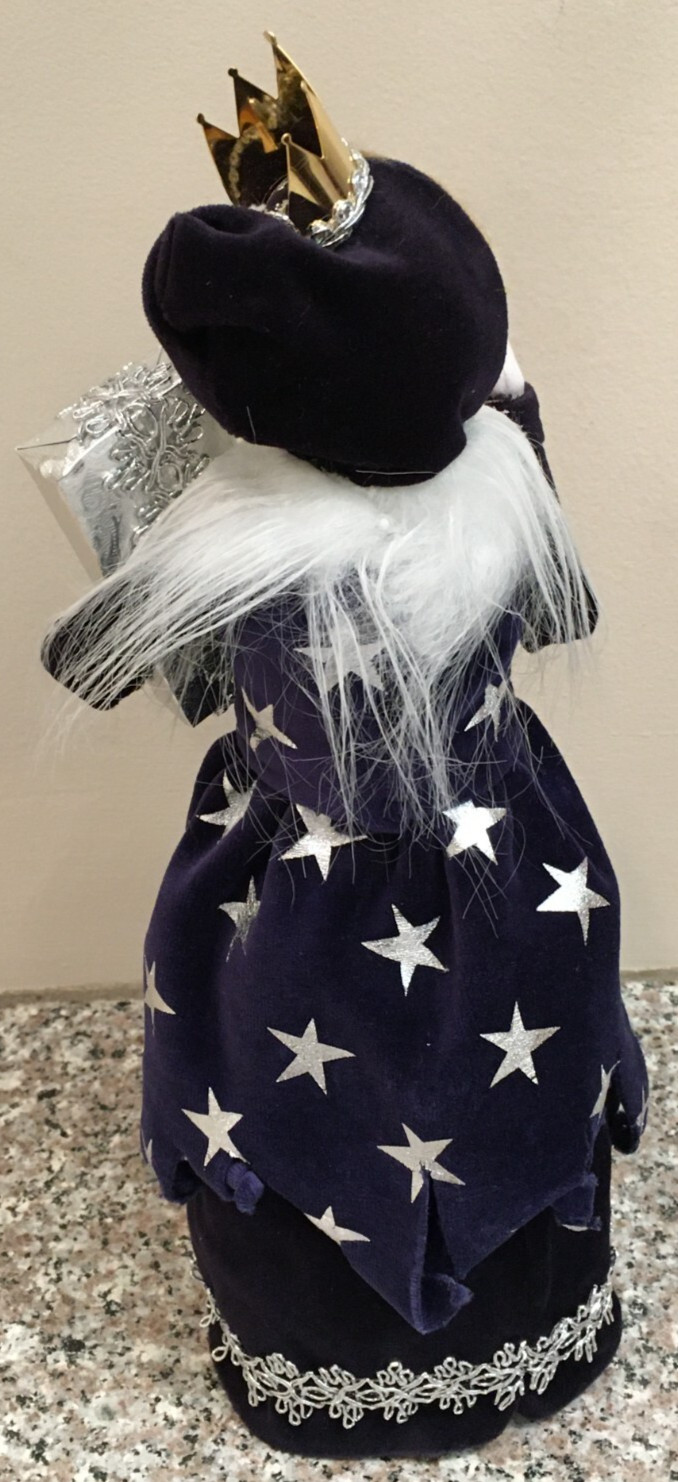 RARE Byers Choice Carolers 2010 Ice Princess with Crystal Staff