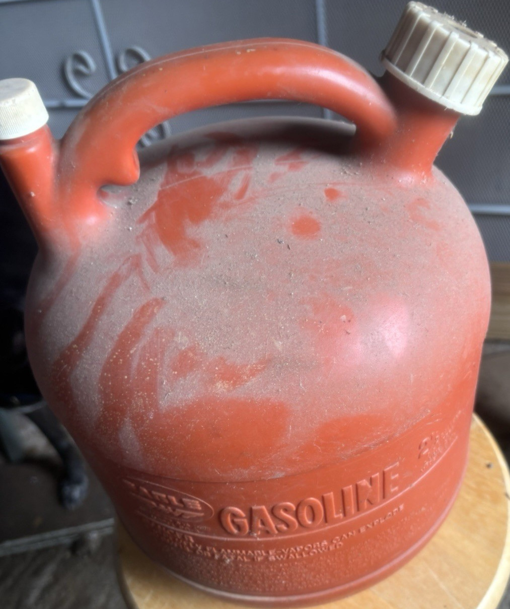 Blitz Red Gasoline Gas Can Container Gas & Oil Theme Fuel Storage Can