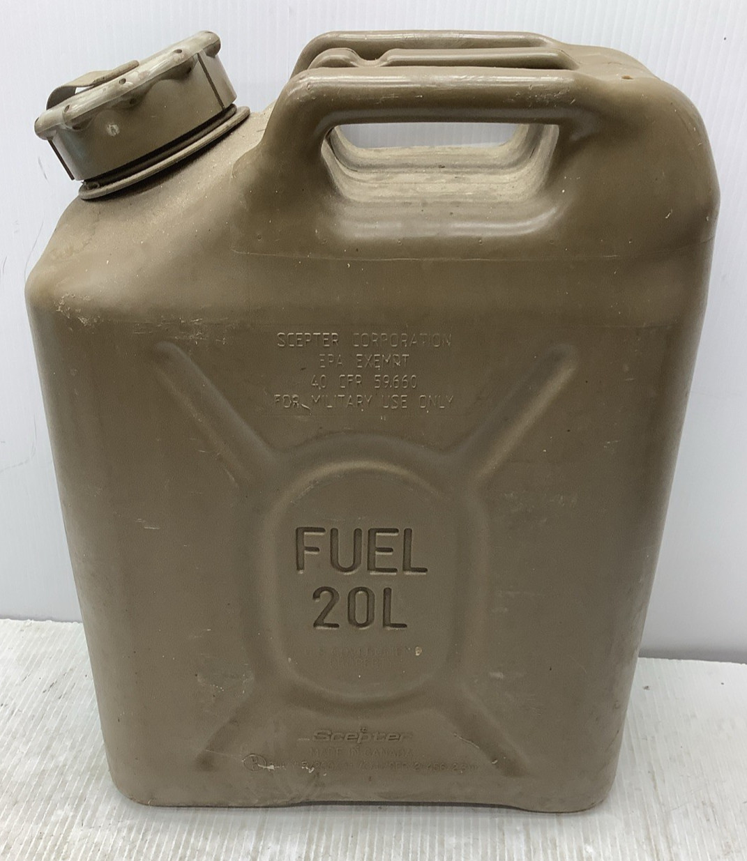 Scepter Genuine 5 Gallon / 20 L Olive Drab Military Fuel Can