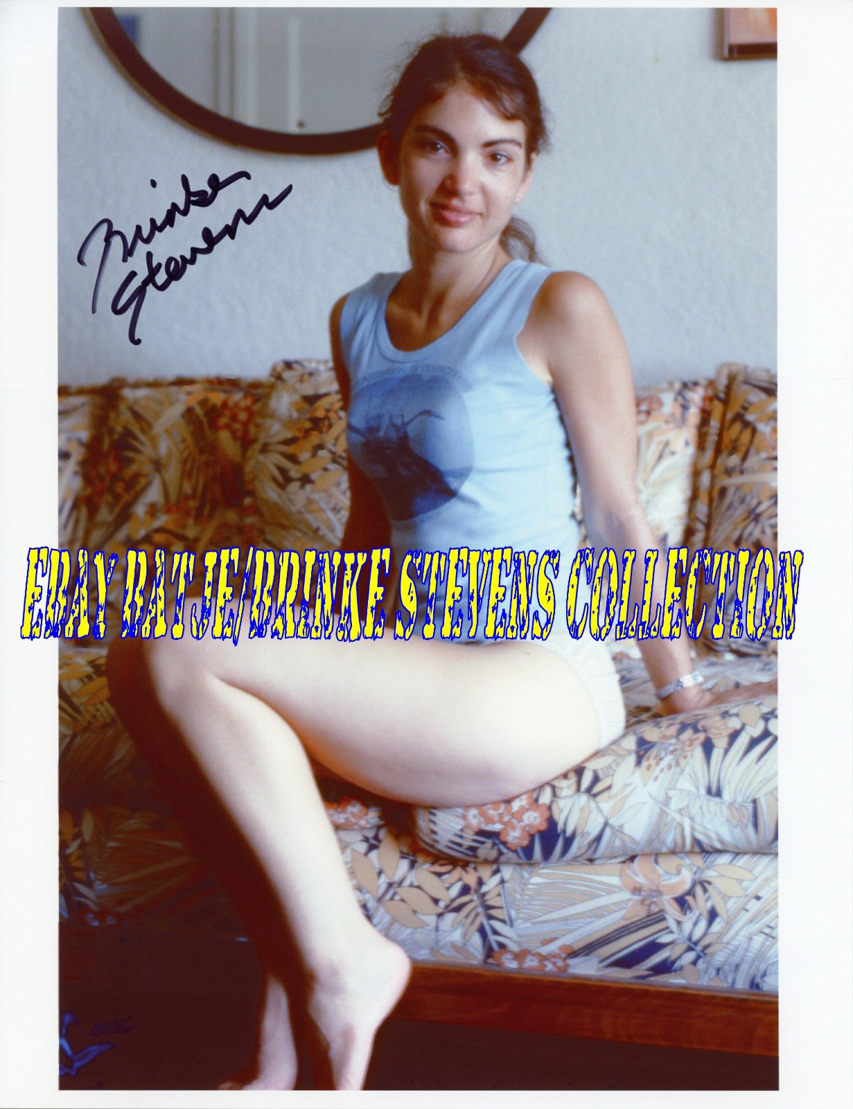 BRINKE STEVENS AUTOGRAPHED DAVE STEVENS COLOR PHOTO DS009