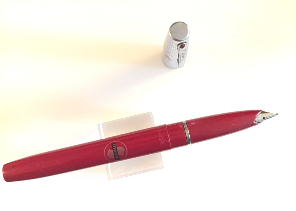 one 1960s Sheaffer cartridge „back to school“ fountain pen Buyer chooses color
