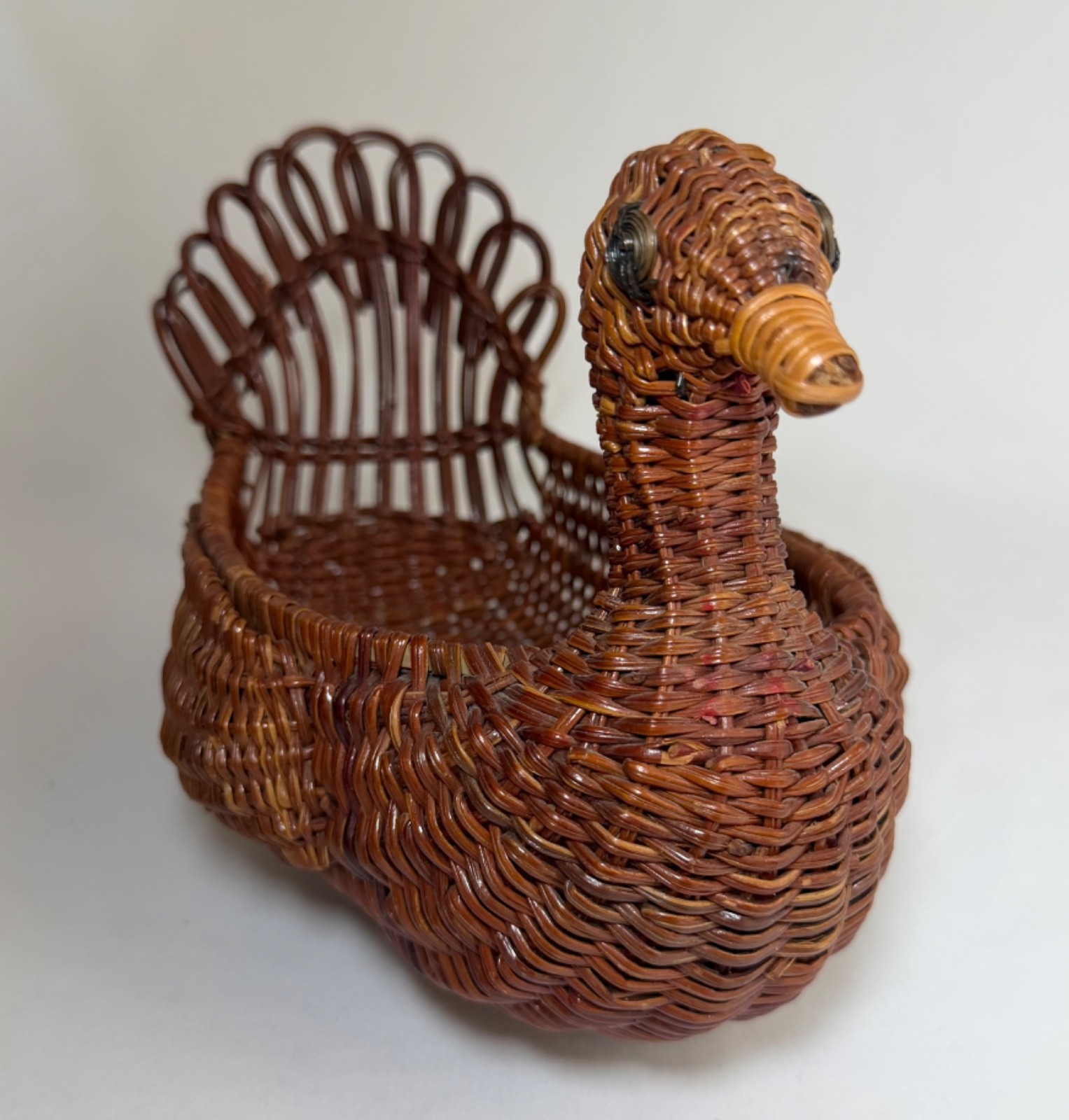 Vintage Handwoven Wicker Bird Basket Turkey/Duck Figure – Rattan Farmhouse Decor