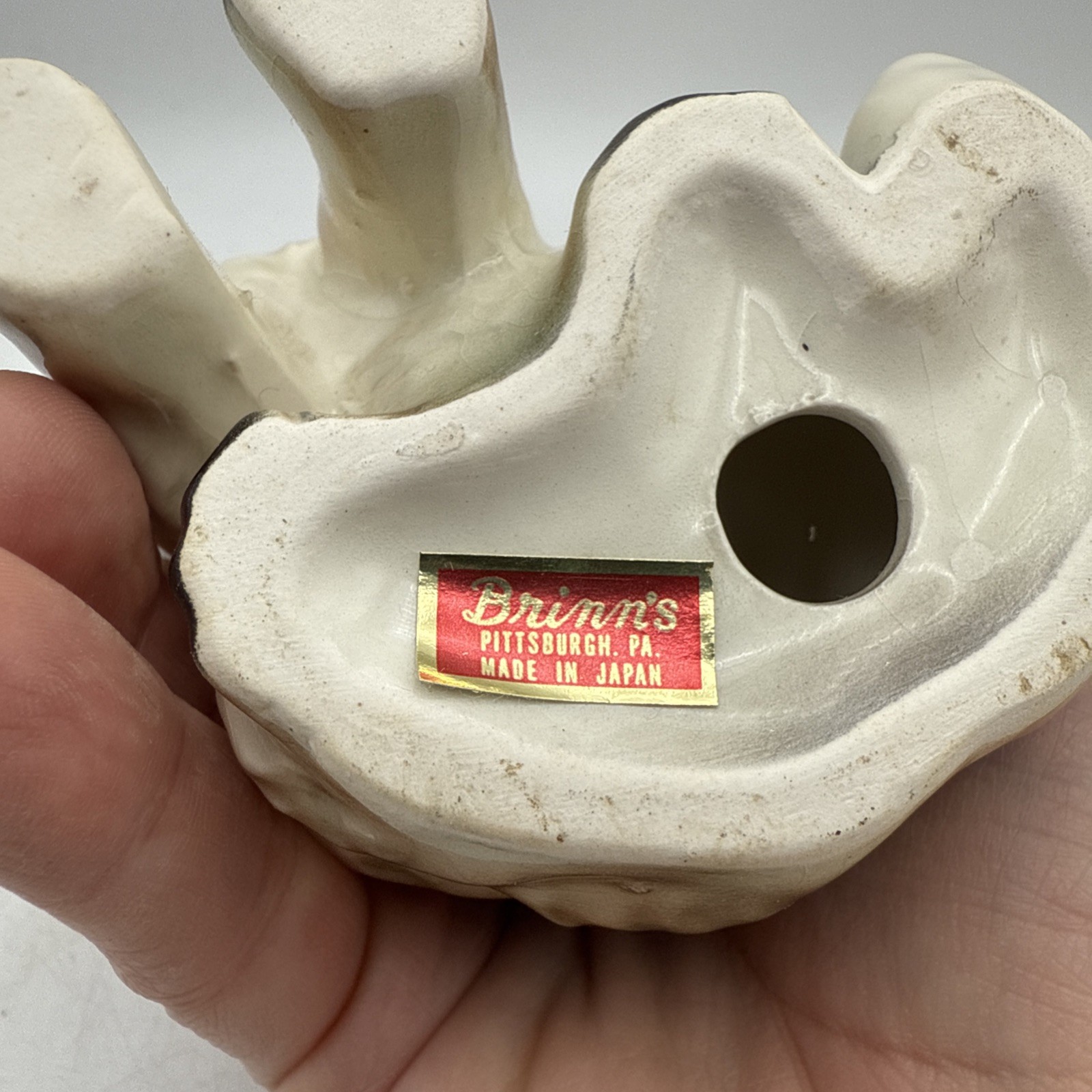 Brinn’s Beige Cat Porcelain made in Japan