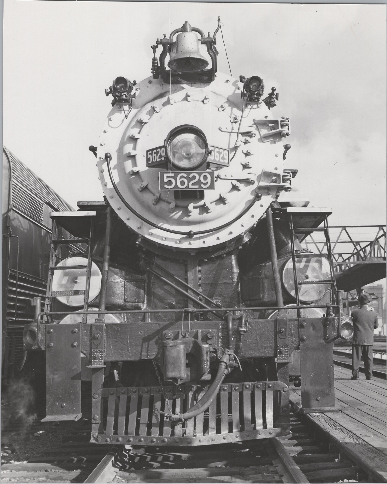 Train Railroad 1940s Chicago Burlington Quincy 0-5-A 5629 7.5×9.5 Original Photo