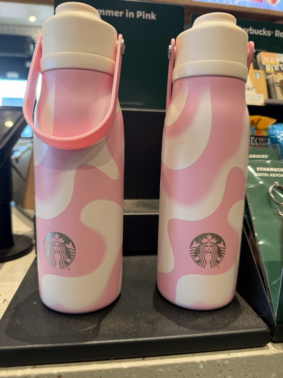 🩷NWT Starbucks 2026 Limited Edition Pink Swirl SS Water Bottle