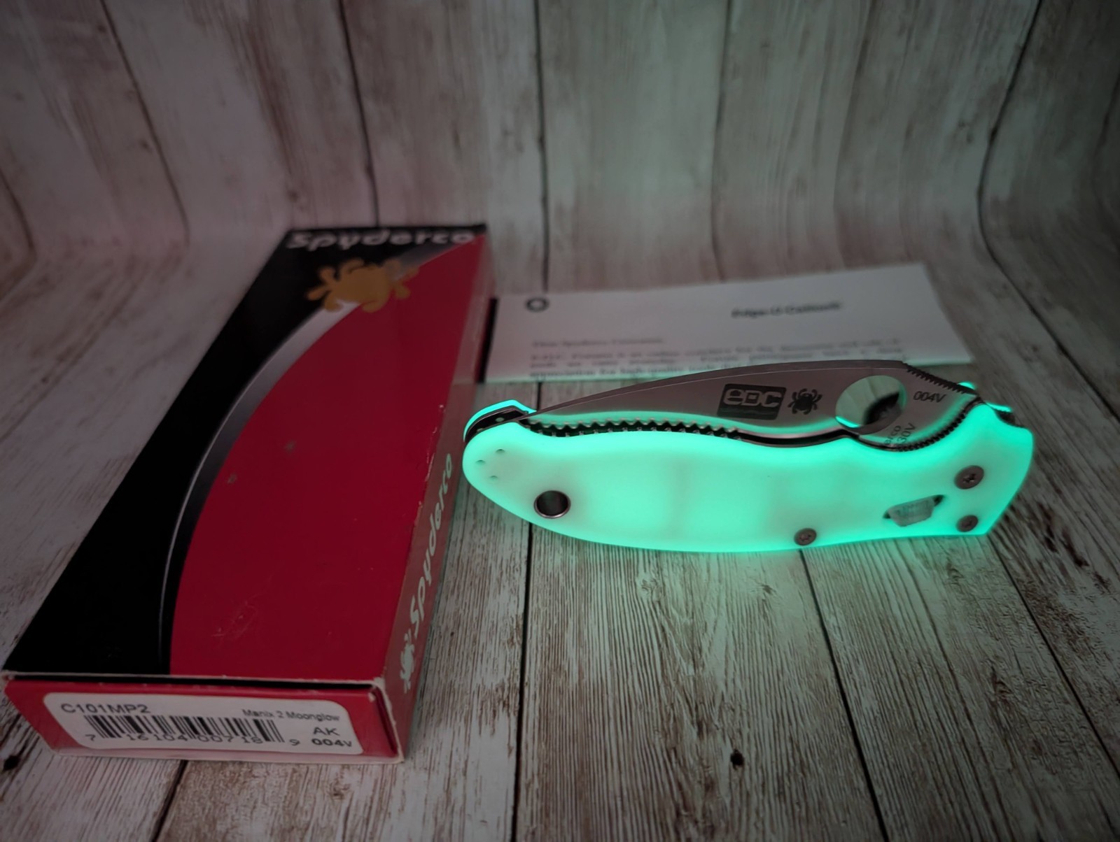 ⚪⚪Spyderco Manix 2 MOONGLOW 🌕 Sprint Run, Discontinued, Rare📬