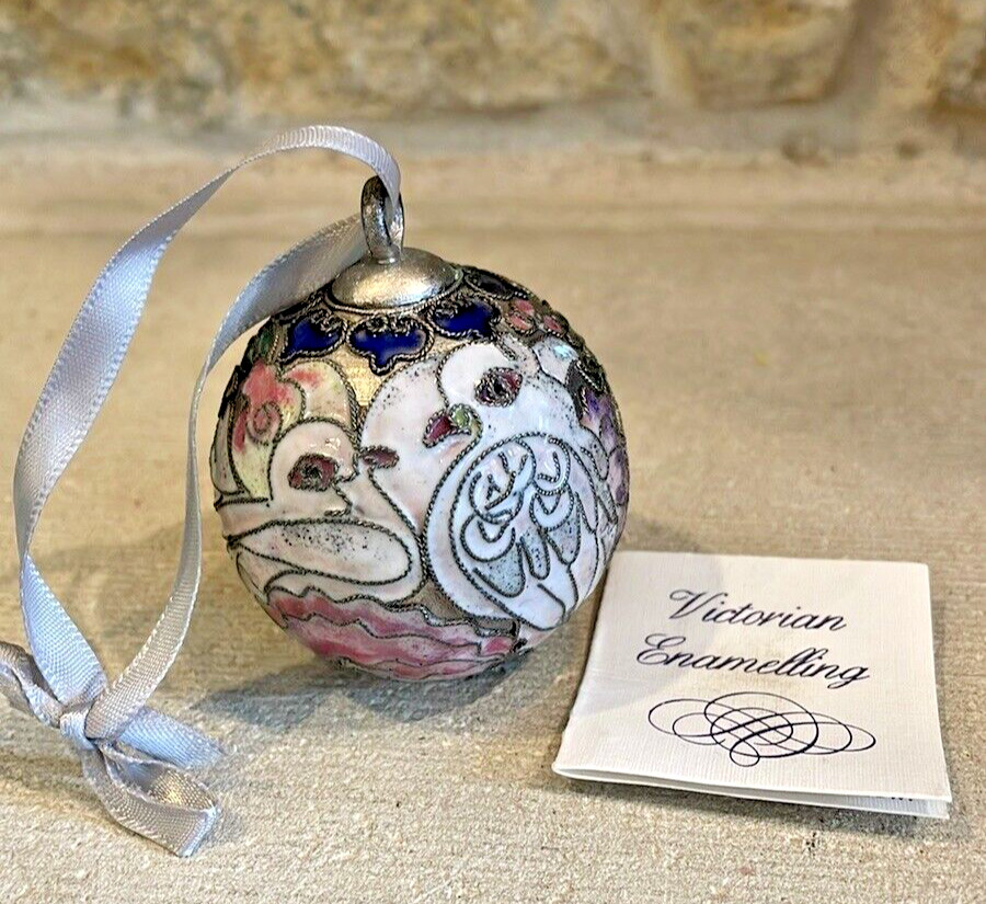 Vintage Nyco Cloisonne Christmas Ball Round Ornament Turtle Doves Silver Enamel