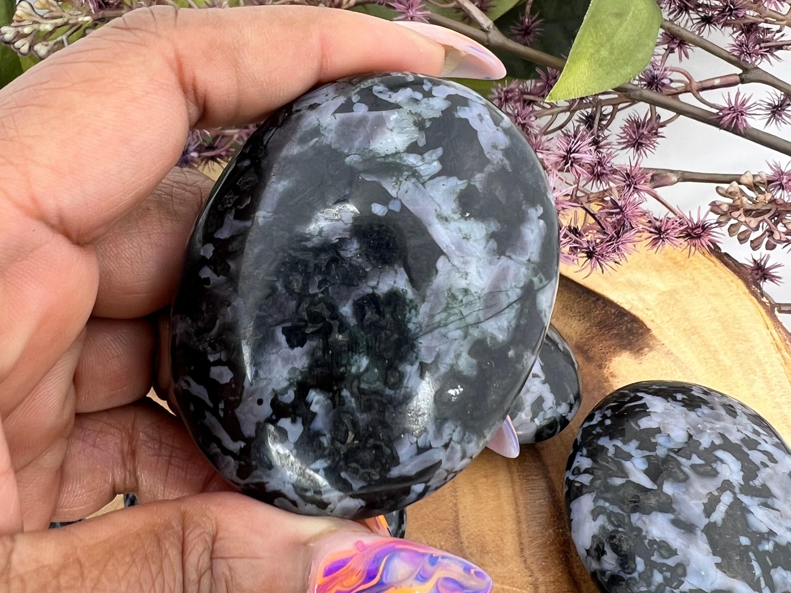 Mystic merlinite palm stone – indigo gabbro palmstone – mystic merlinite