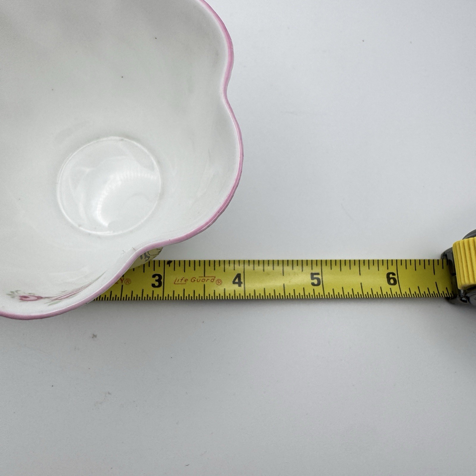 Shelley England Fine Bone China Tea Cup & Saucer White Pink Floral Bridal Rose