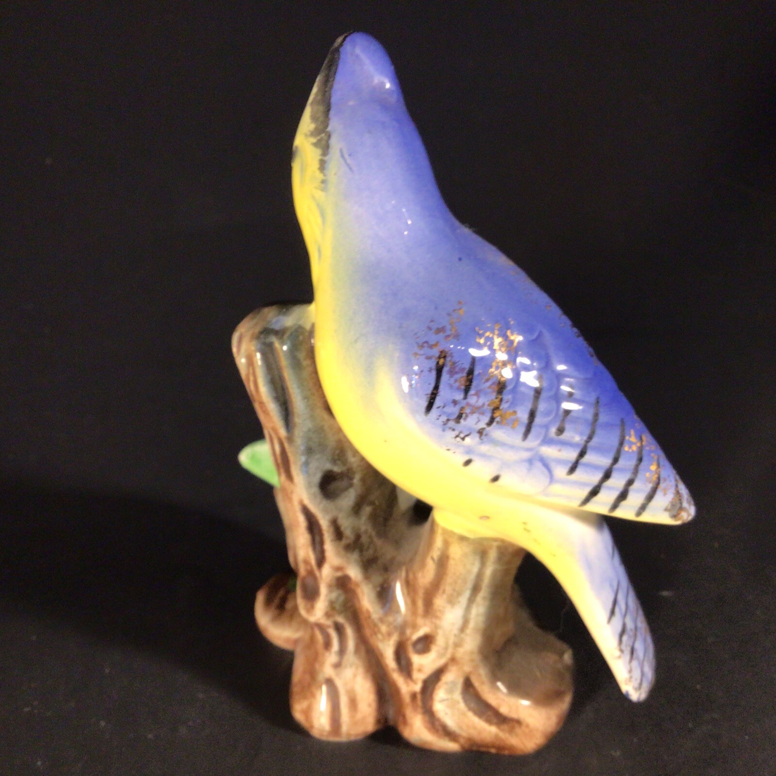 BLUE JAY FIGURINE PORCELAIN WITH BRUSHED GOLD ACCENT HIGH GLOSS VINTAGE JAPAN