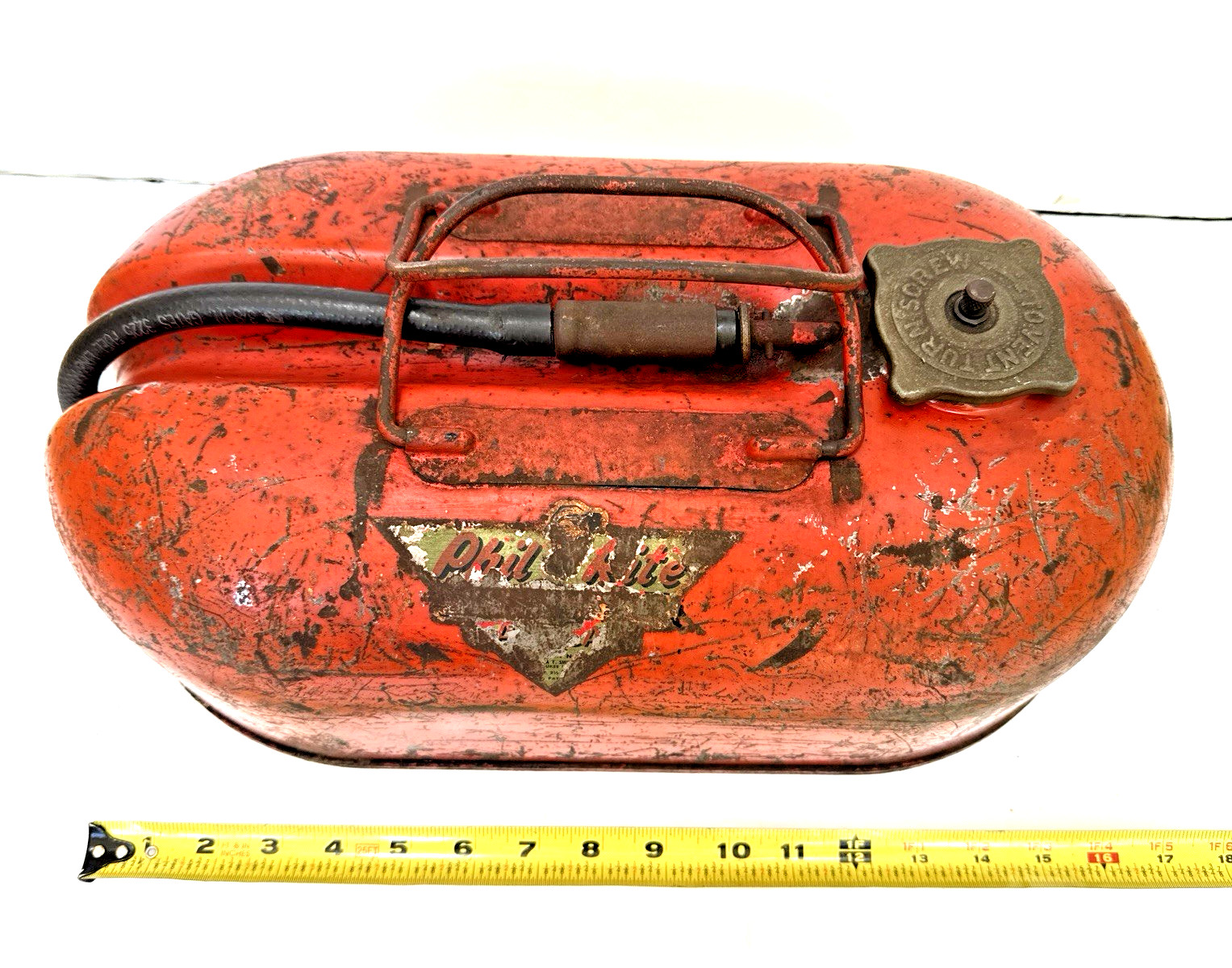 Phil Rite Rust Resisting Lead Coated Steel 2-1/2 Gal. Gas Can Sportsman No. 25