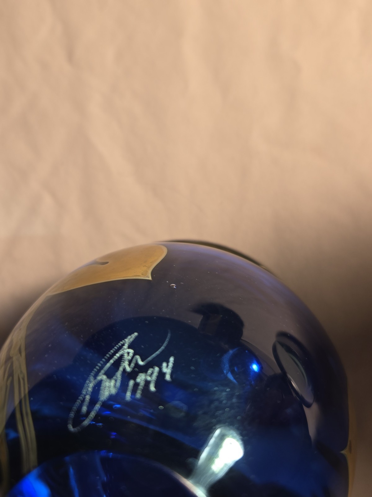 Signed 1994 Hand Blown Cobalt Blue Art Glass Vase Gold Enamel Hearts
