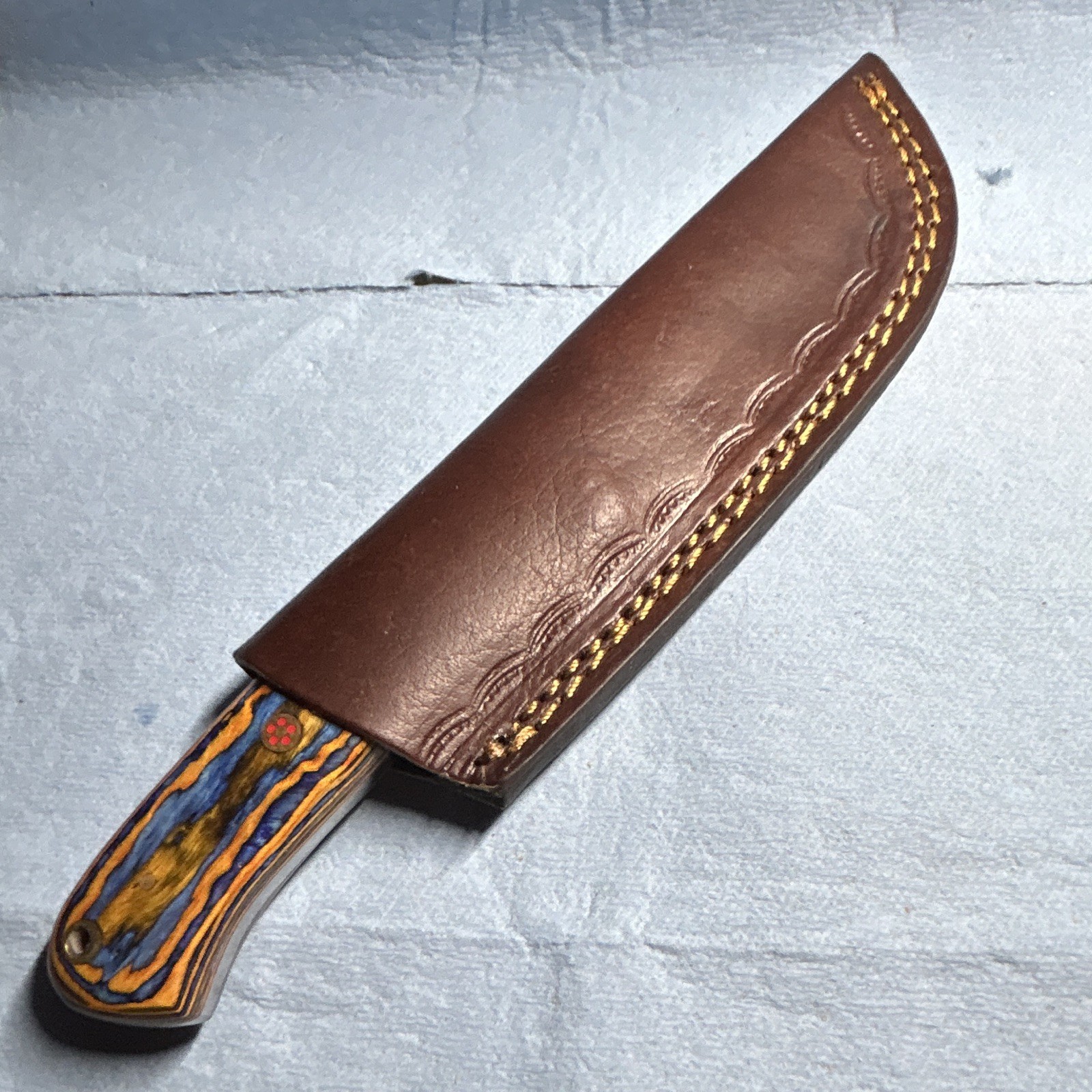 Damascus Steel Hunting Knife 3.5-4in Drop Point Plain Edge Leather Sheath