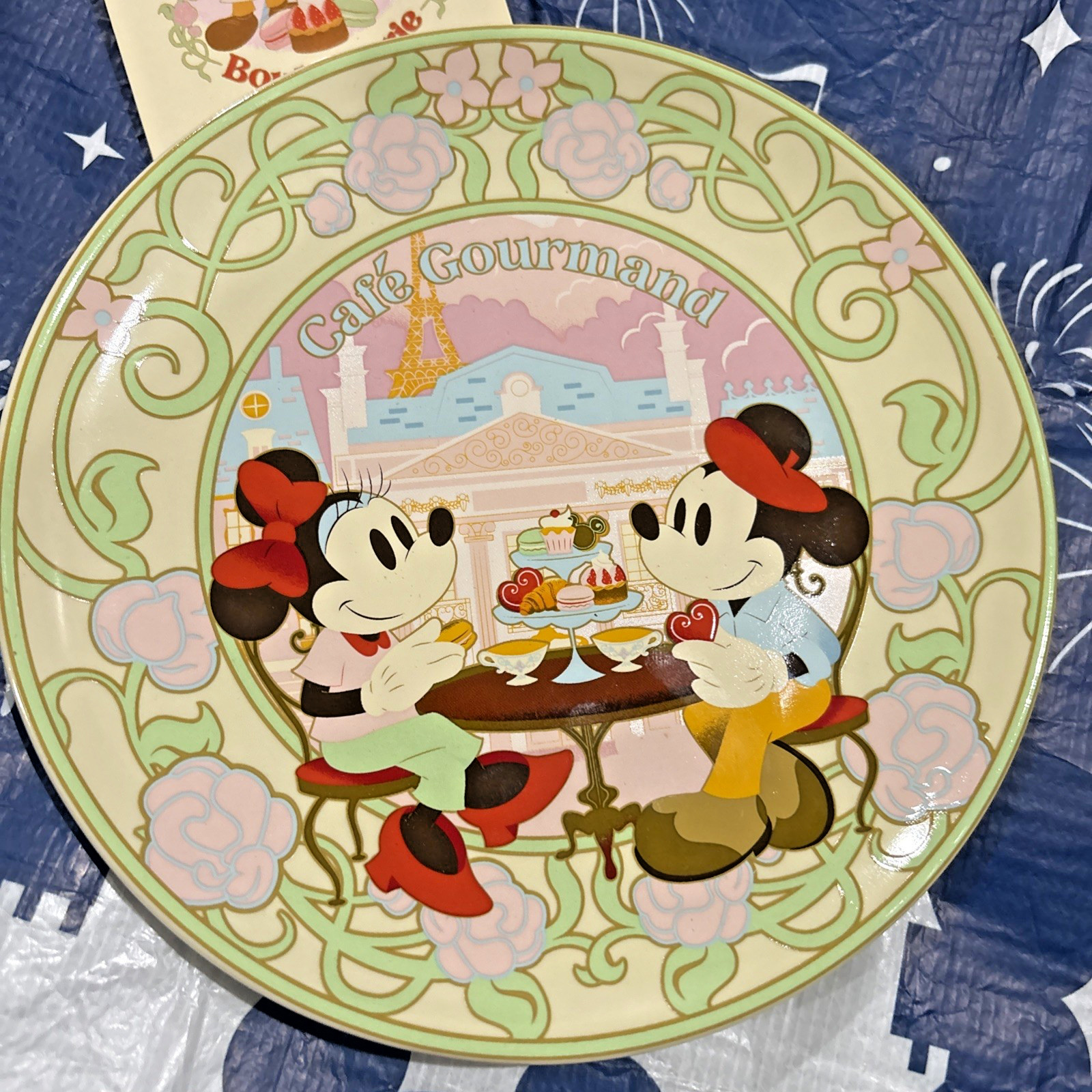Disney Parks Epcot France Mickey & Minnie Café Gourmand Plate SINGLE ONE NWT