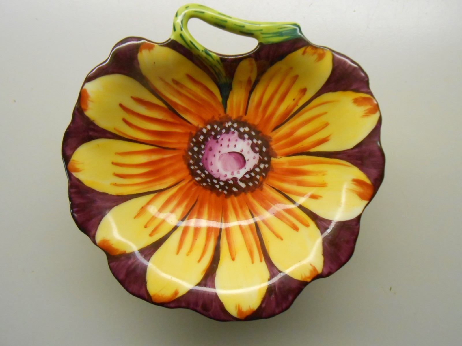 RARE Vintage Limoges Box France – Large Yellow Daisy Flower – Parry Vieille – PV