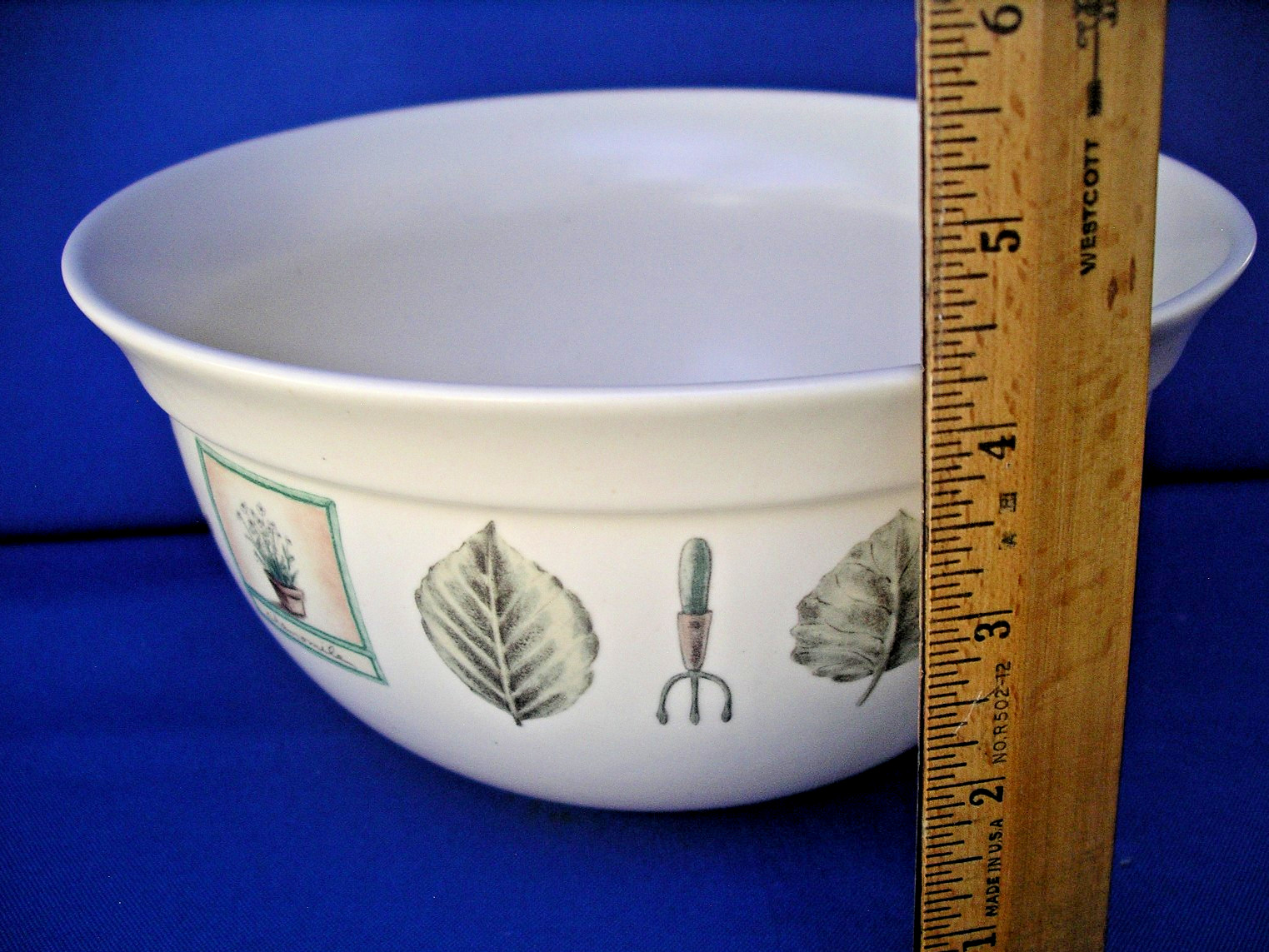 Vintage Pfaltzgraff Naturewood Mixing Bowl 8.5 Inch x 4.25 in deep Made In USA