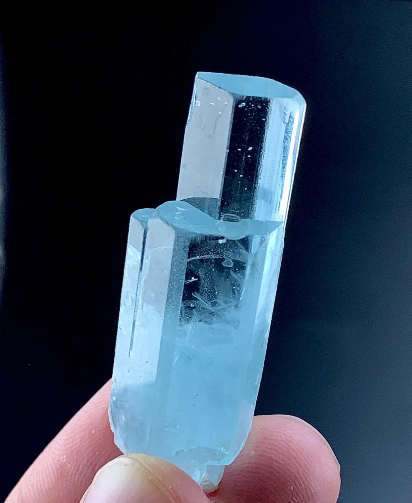 296 Carat Aquamarine Crystal Specimen From Pakistan