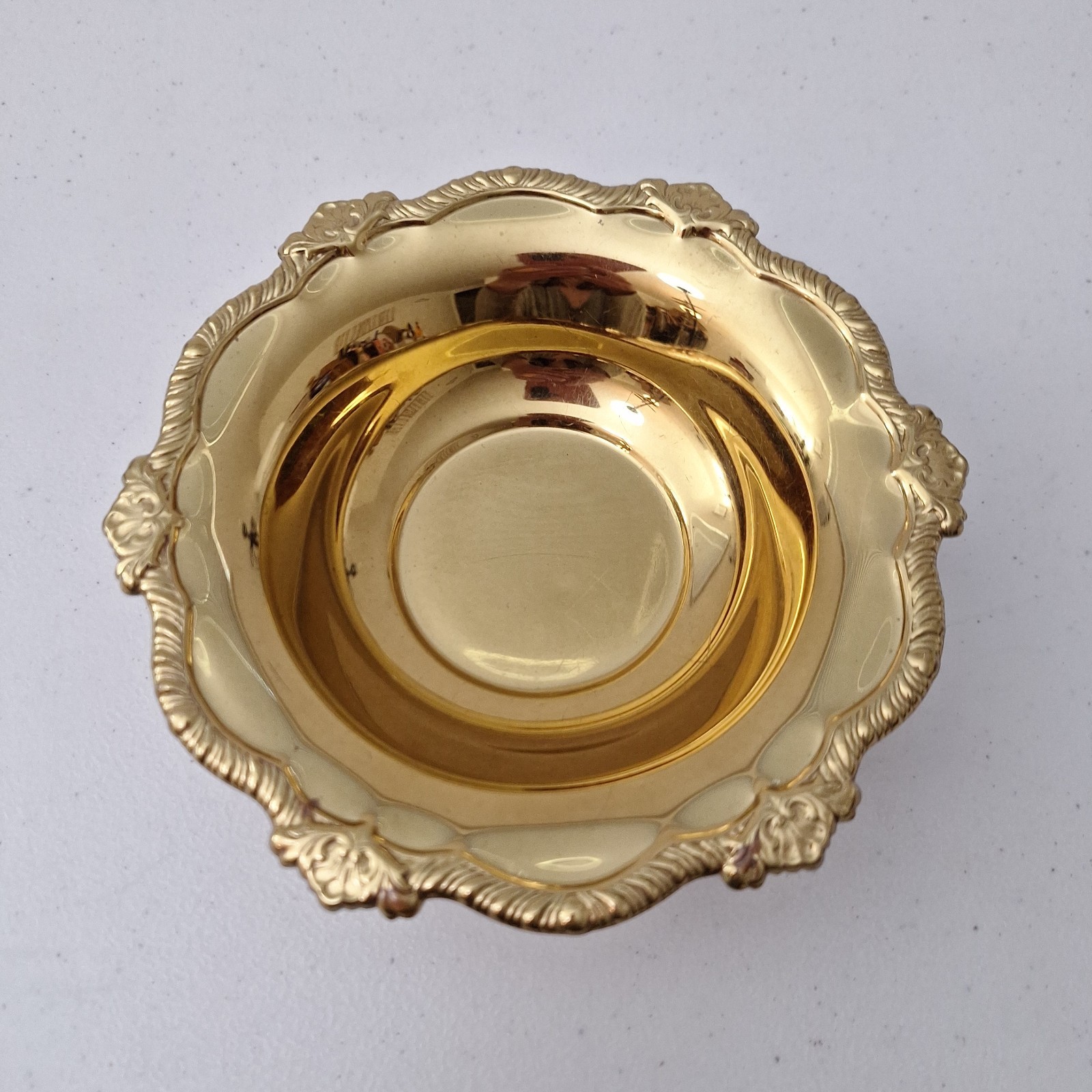 Vintage Mid-Century Modern Brass Pedestal Bowl with Ornate Rim 7″ Diameter