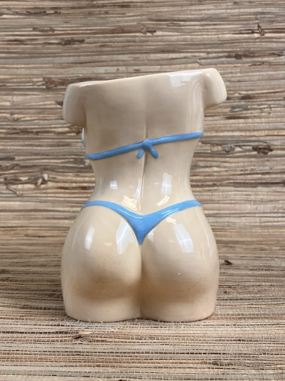 Bikini Girl Tiki Mug Ceramic Cup 6.5″ Tall 20 Fl Oz Summer Beach Tiki New