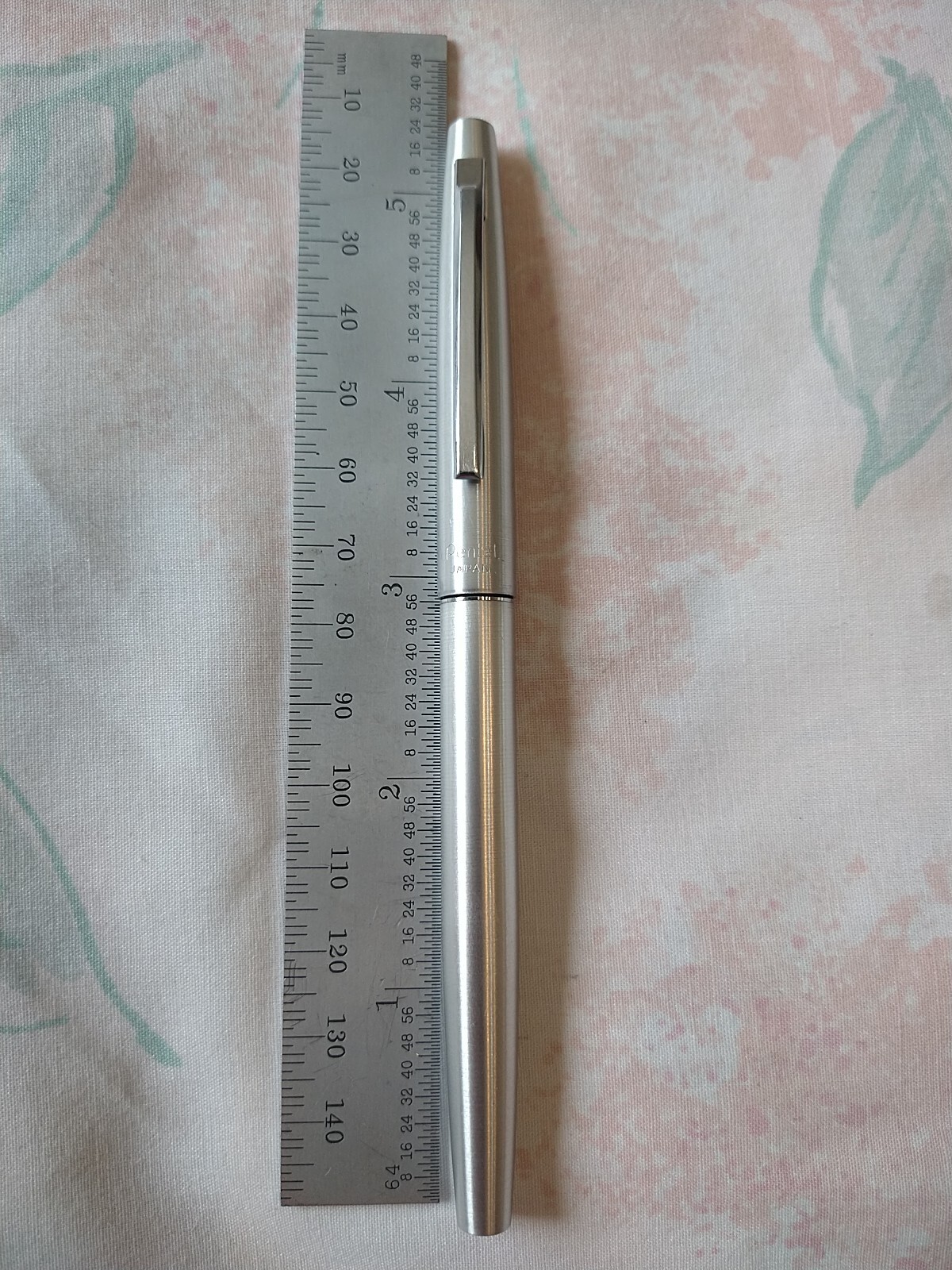 PENTEL 0.3MM SILVER ANODIZE ALUMINUM ROLLER REFILLABLE PEN MADE IN JAPAN