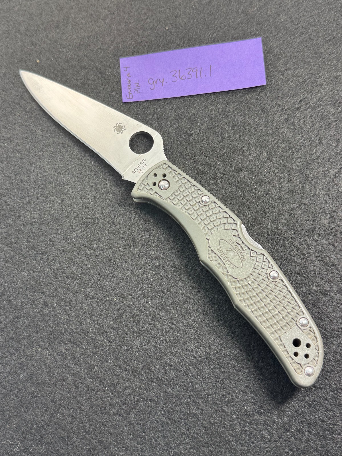 Spyderco Endura 4 Knife FRN Gray Plain Edge VG-10 Blade Seki City Japan