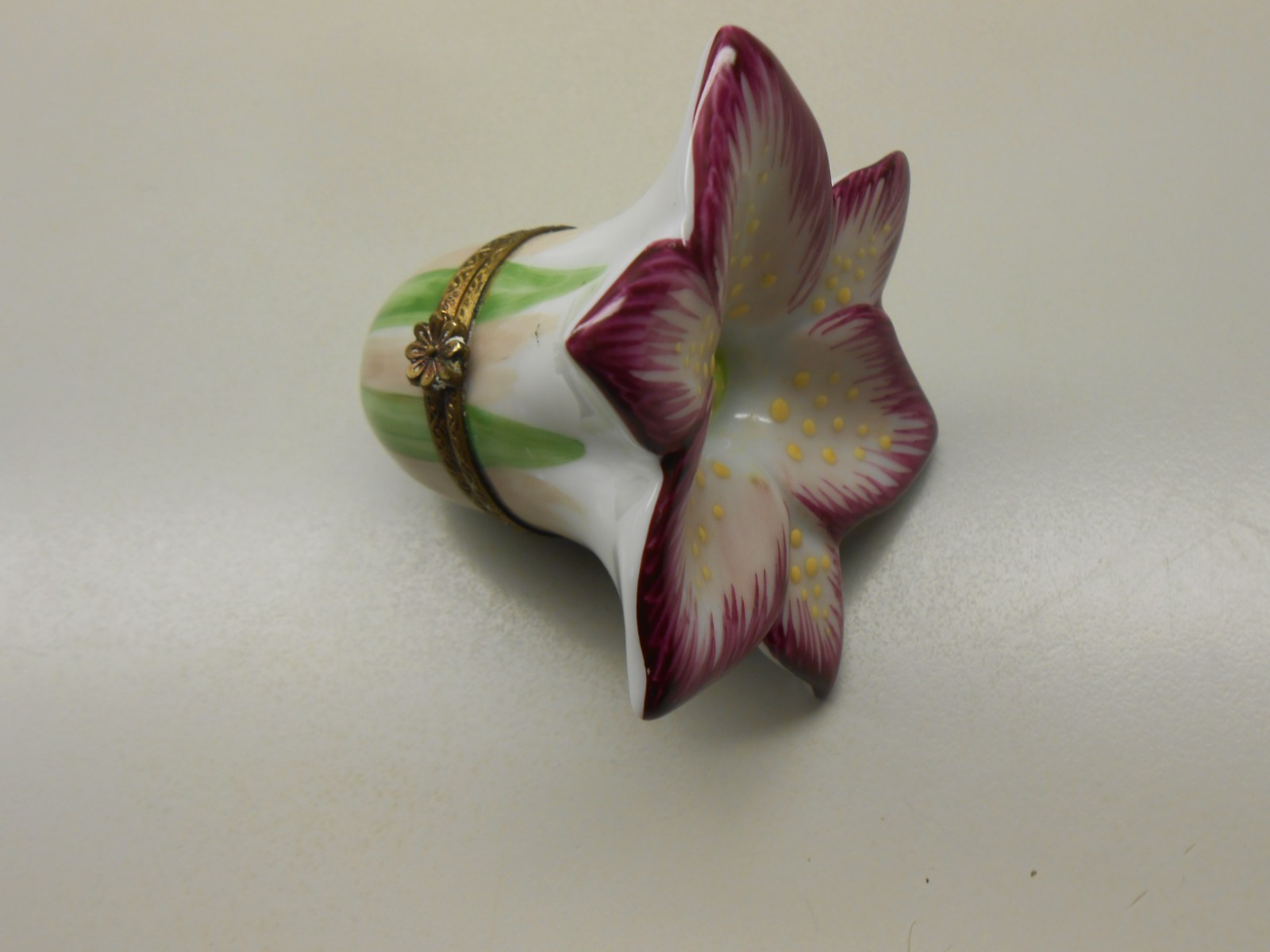 RARE Vintage Limoges Box France – Large Pink Lily Flower – Parry Vieille – PV
