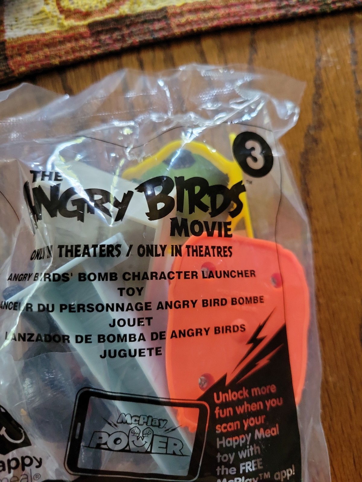Angry Birds #3 McDonald’s Happy Meal Toy 2016 (Bomb Bird Characterwith Launcher)