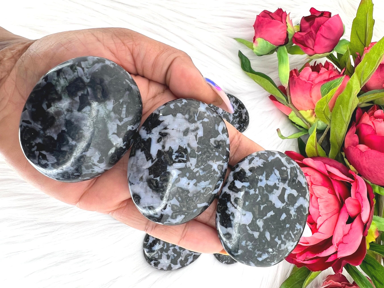 Mystic merlinite palm stone – indigo gabbro palmstone – mystic merlinite