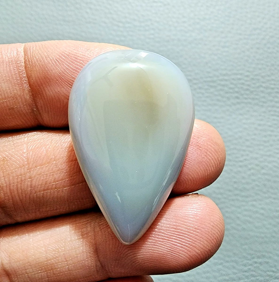 Outstanding 43Ct Gray Banded Onyx Cabochon Pear Shape Polished Gemstone Jewelry