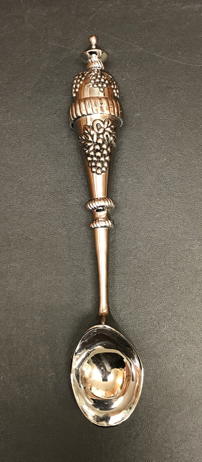 Elegant Ice Cream Silver Scoop Handle Decorated w/ Grapes 9.5”