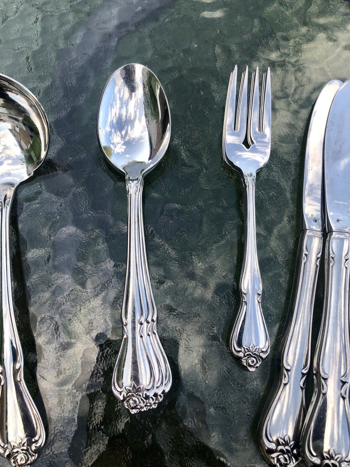 Oneida Arbor Rose True Rose Lot- Dinner Knives Serving Fork & Ladle- 59 Pieces!