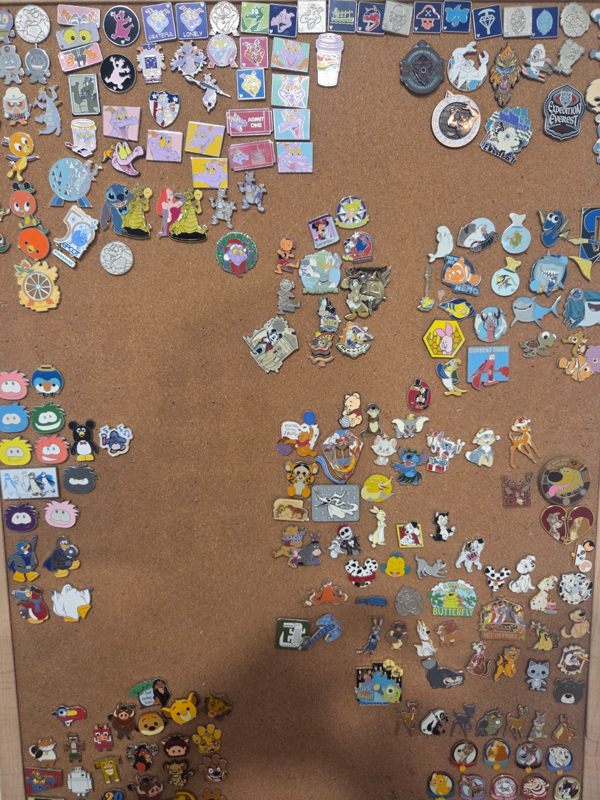 DISNEY PIN TRADING LOT 50+1 extra, ALL DIFFERENT & TRADABLE
