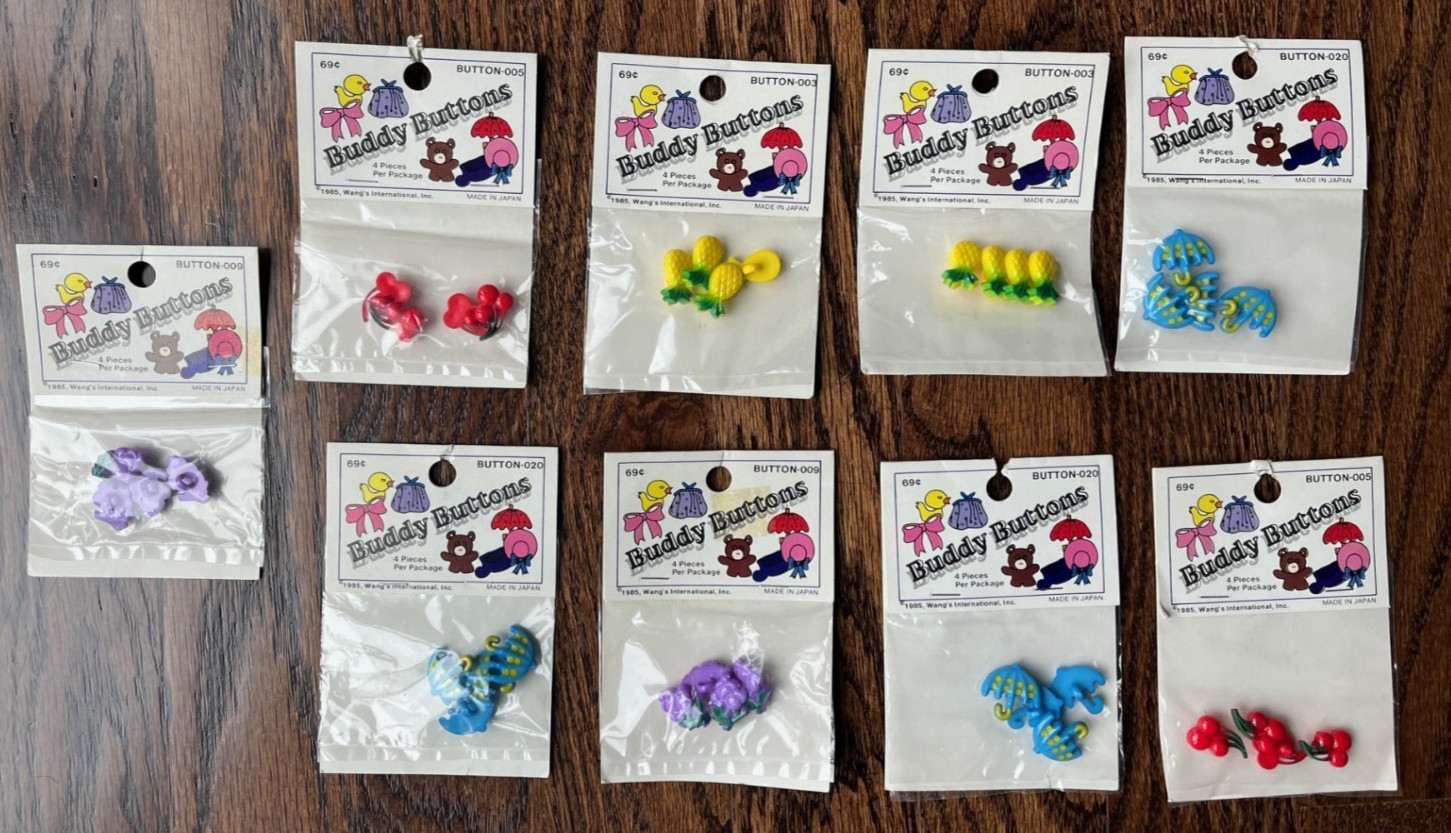 Vintage Lot of 9 Packs Sewing Buttons – Cards Wang’s Buddy Buttons #4
