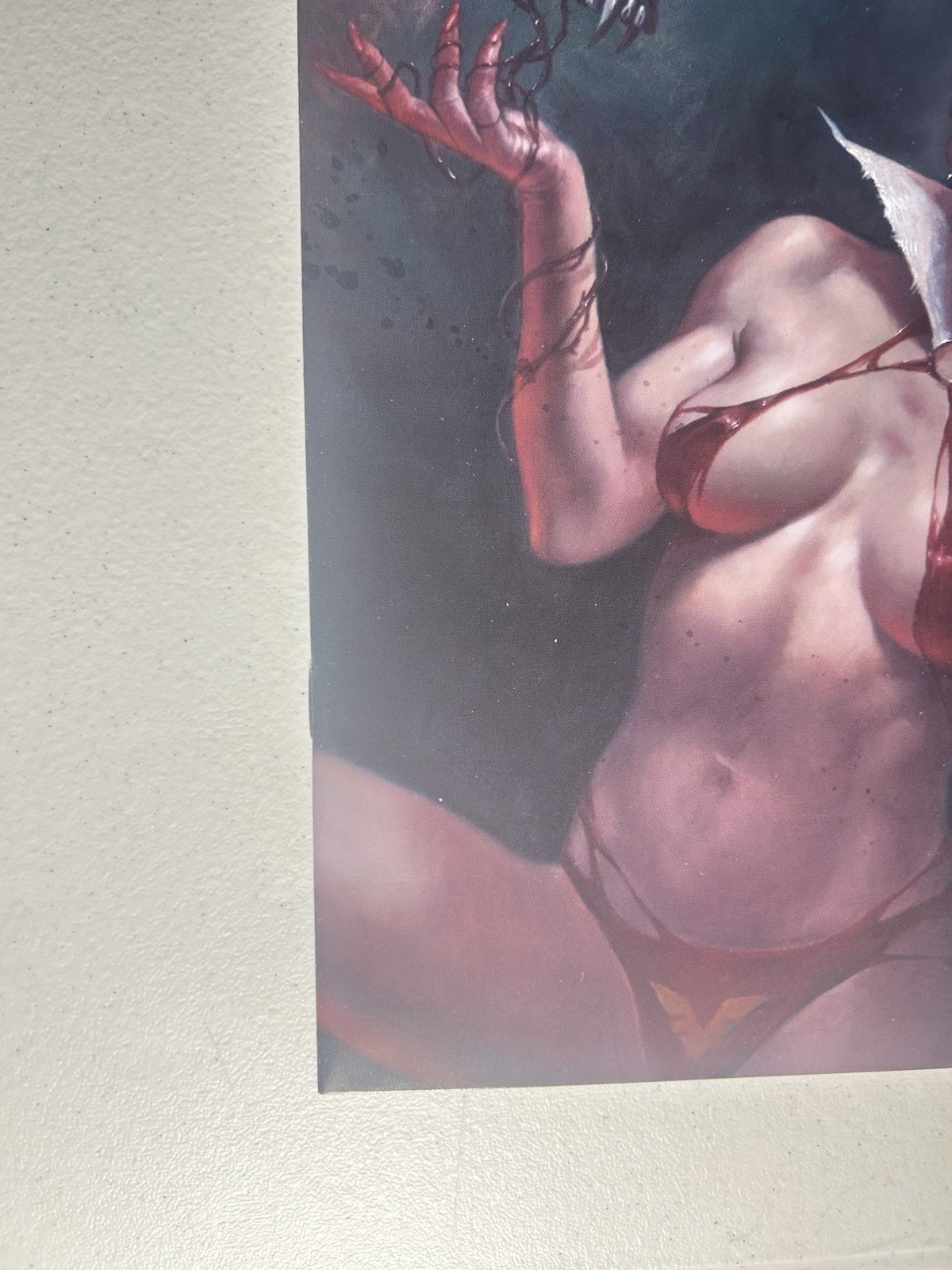 Vampirella #670 Lucio Parrillo Limited Virgin Variant – Grade: NM-/NM