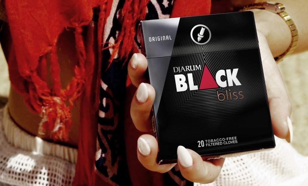 Djarum Original Black Bliss Clove Filtered Cigarettes – 10 Boxes of 20 = 200