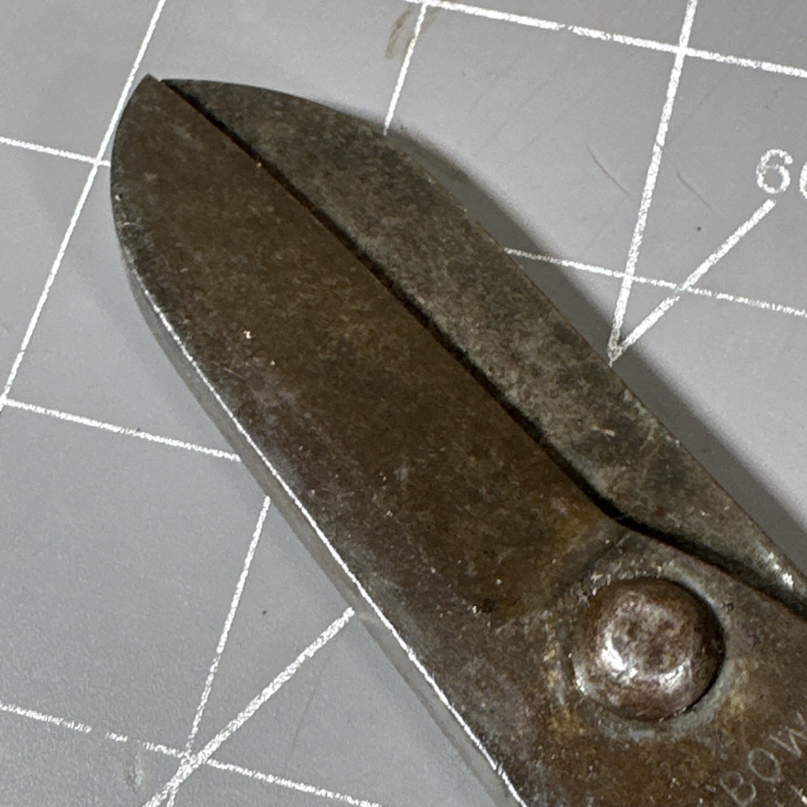 Vintage 1940s J W Ward Gilbow No 70 No Nip 9″ Tin Snips Tinmans Snips Sheffield