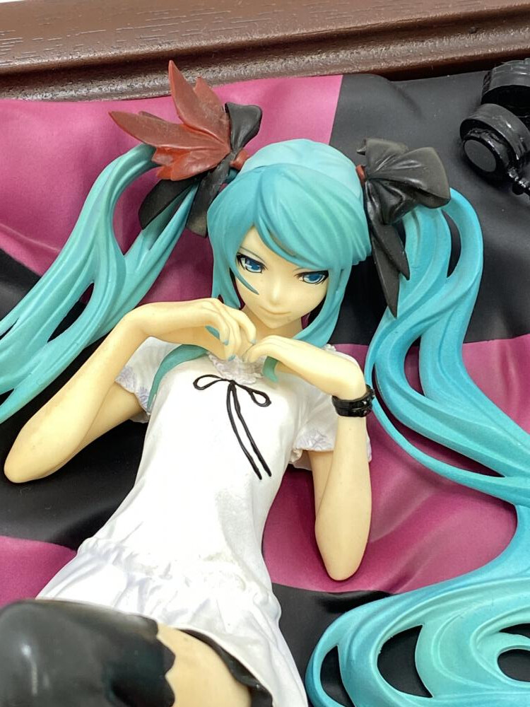 NO BOX Good Smile Company Supercell feat. Hatsune Miku World is Mine 1/8 Figure