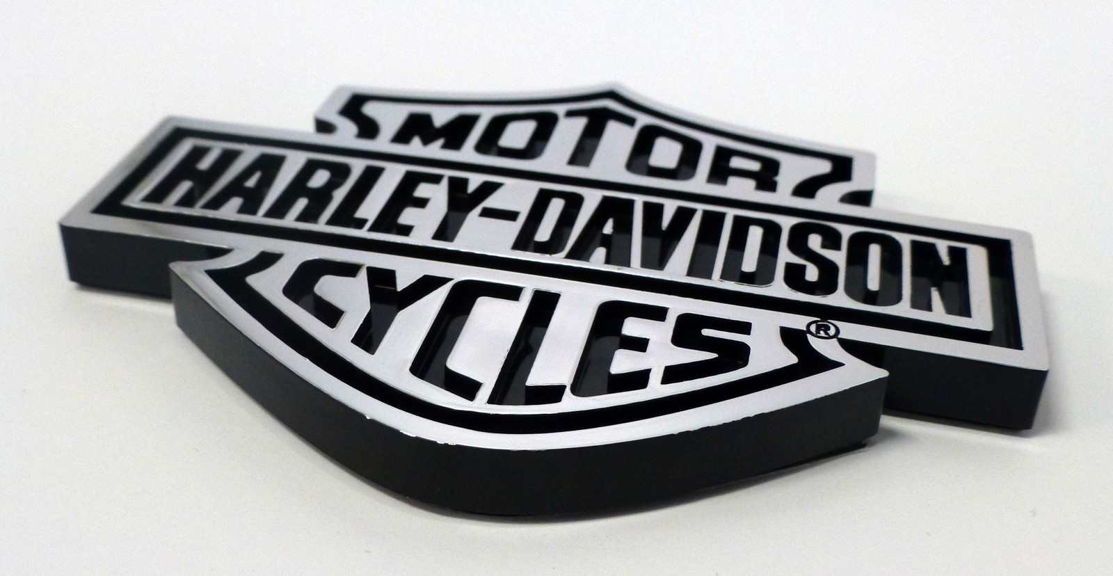 Harley-Davidson Injection Molded Plastic Bar & Shield Emblem 2 3/4″ x 3 1/2″ NEW