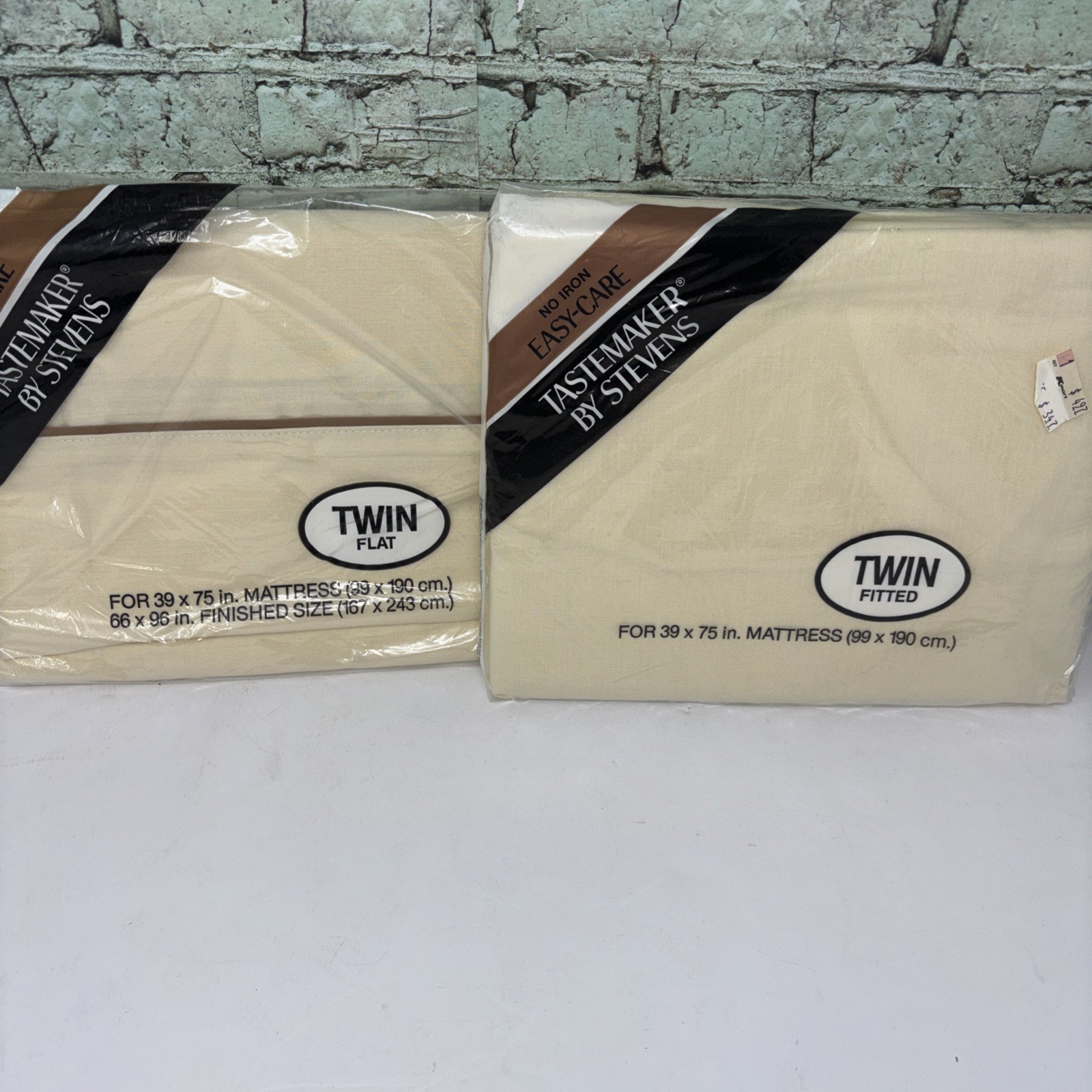 Vintage NEW TASTEMAKER Beige Tan Twin SHEET SET No-Iron Easy Care By Stevens