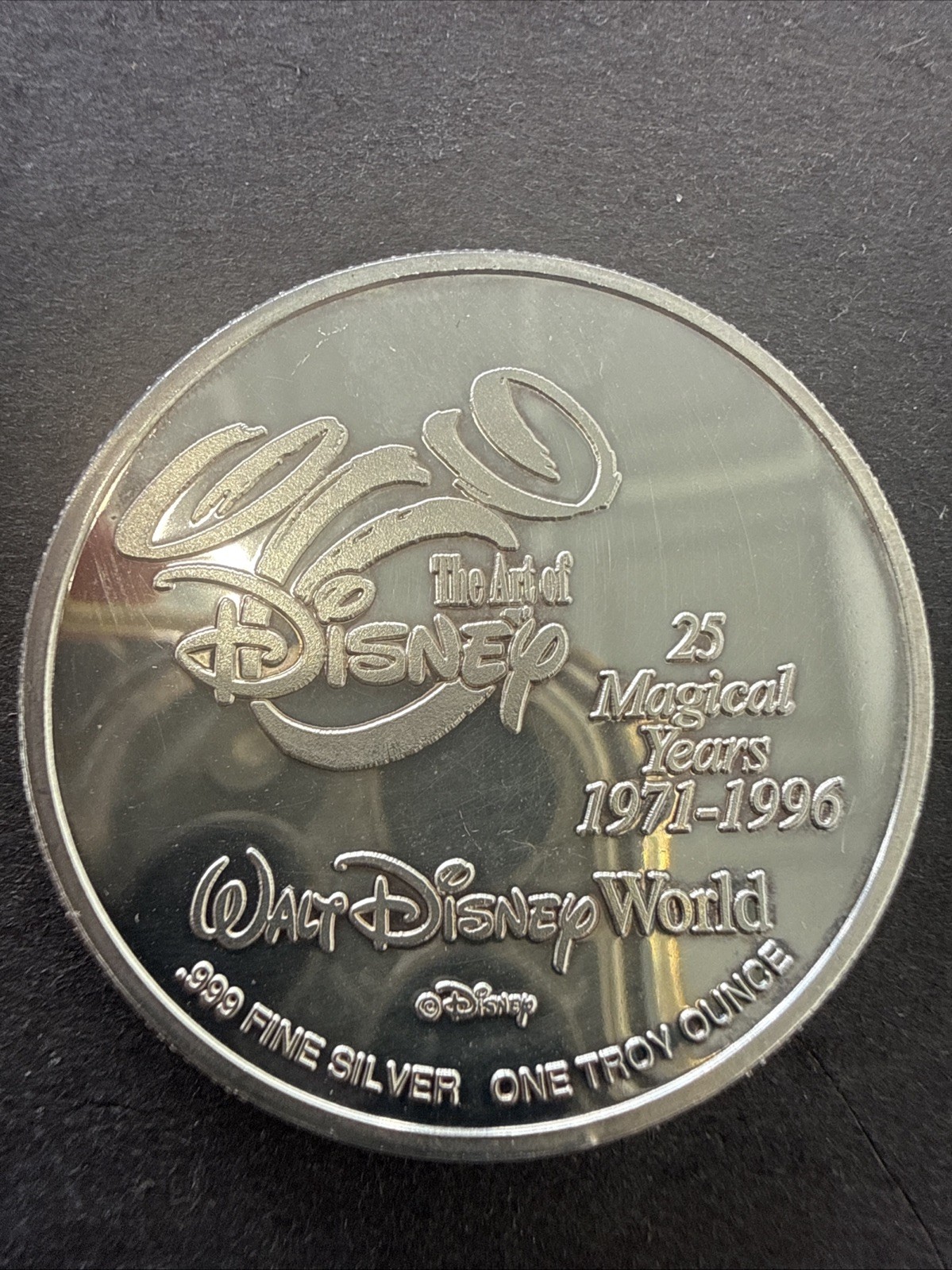 1996 Walt Disney World 25 Magical Years 1 Troy Oz .999 Fine Silver Round #21055