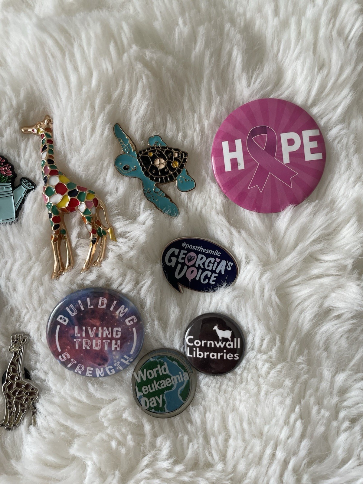 Pin Badge Brooch Bundle Mixed Joblot Metal & Enamel Multicolour Unisex Adults