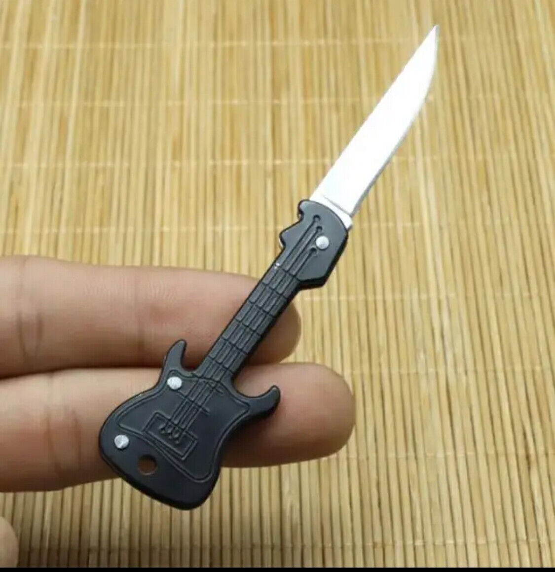 FREE SHIPPING OVER 10$ Mini Stainless Steel Folding Pocket Knife Small Keychain