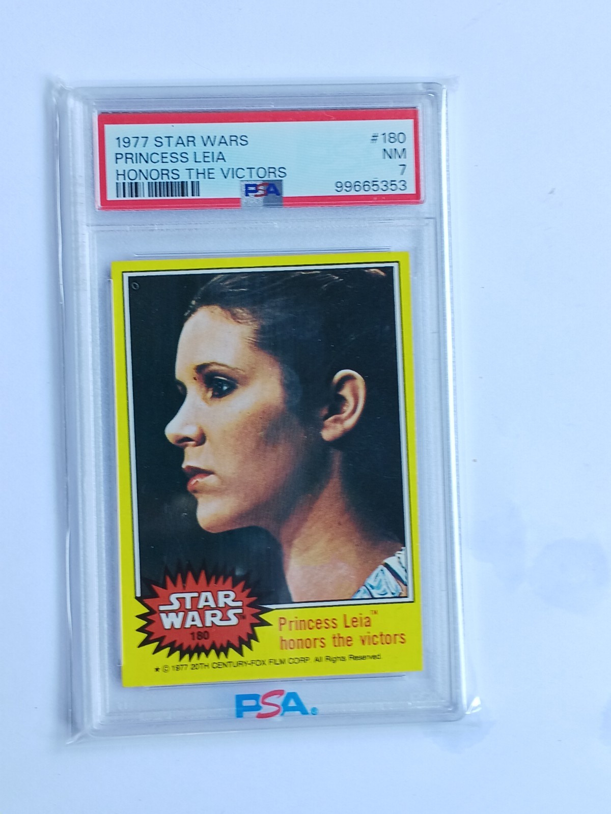 Topps 1977 Star Wars Princess Leia Honors the Victors #180 PSA 7